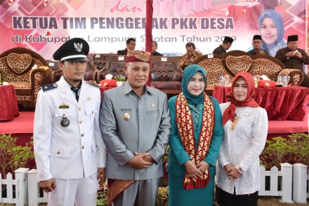 Album : Pelantikan Kepala Desa